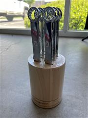 SNAP-ON 6 PIECE STEAK KNIFE SET WITH HOLDER SEALED NEW